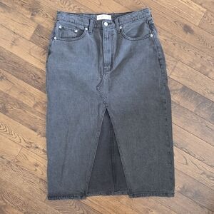 Abercrombie & Fitch High Rise Gray Denim Front Slit Midi Skirt Size 30/10
